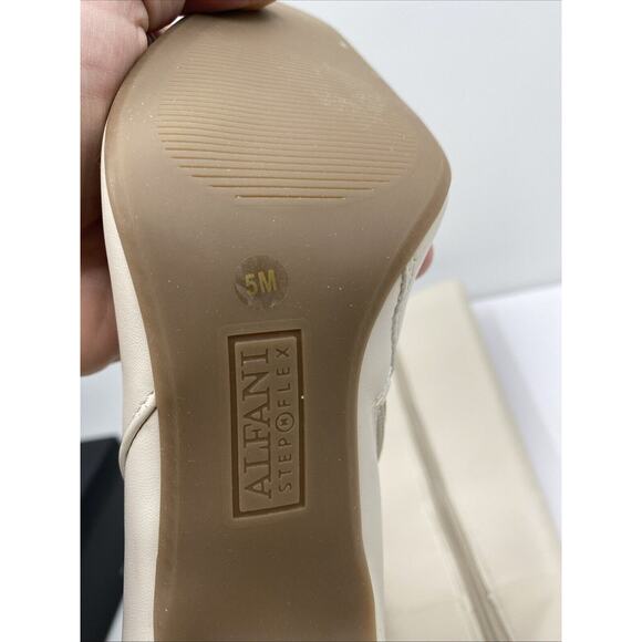 Alfani Womens Tristanne Ivory Knee-High Boots Shoes 5 Medium (B,M) Retail $169 - Picture 9 of 9